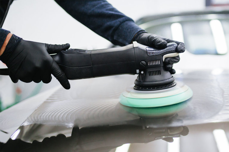 Autopoliermittel