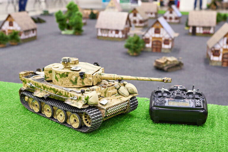 Ferngesteuerte Panzer